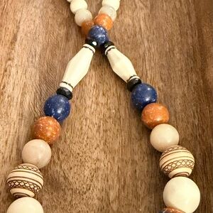 Elegant Multicolor Beaded Necklace